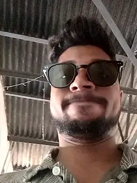 Snapshot of _IRRESISTIBLE_ chatting on March 2026 08:32:02 AM IRRESISTIBLE online show from March 2026 08:32:02 AM