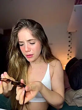 ShelbyHagen online show from March 2026 02:28:01 AM