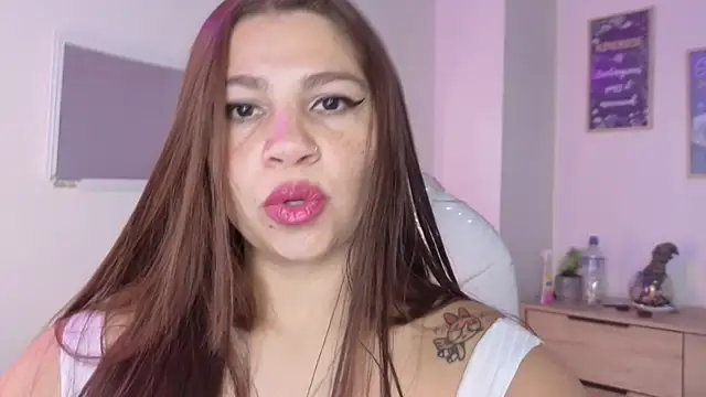 bluee hazell online show from July 2026 11:16:02 AM