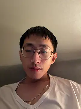 Snapshot of lewdAboyKawaii chatting on April 2026 06:38:01 PM lewdAboyKawaii online show from April 2026 06:38:01 PM