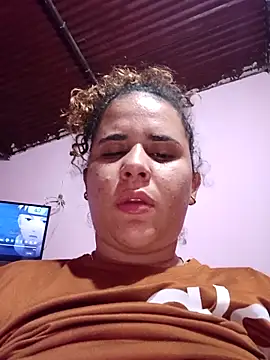 ValeriaSantos- online show from November 2025 04:00:01 PM