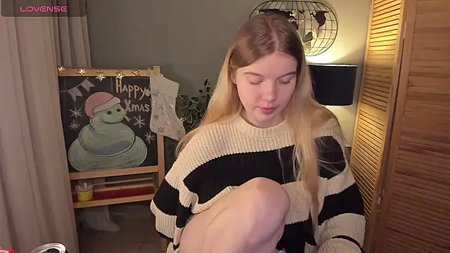 ohmyJuliet online show from December 2024 02:12:02 AM