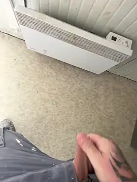 RenaudS-02 online show from April 2026 12:33:01 PM