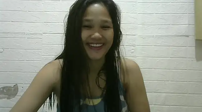 hotsexypusie online show from December 2024 12:41:01 AM