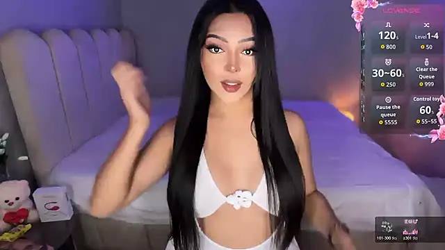 shantal r0mance online show from April 2026 10:41:02 PM