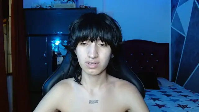 littlextreme online show from July 2026 02:37:02 AM