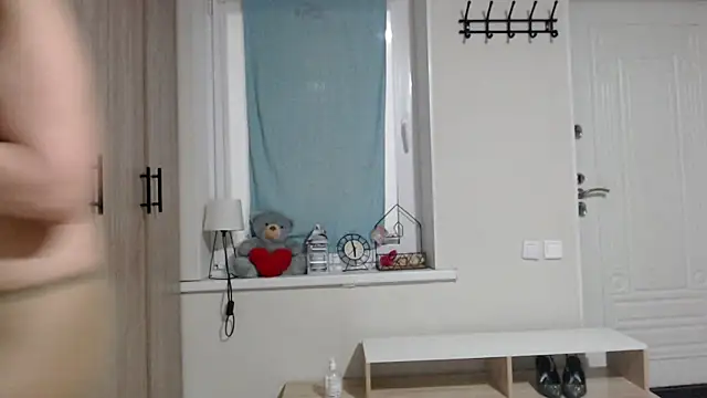 increible della online show from April 2026 09:08:01 PM