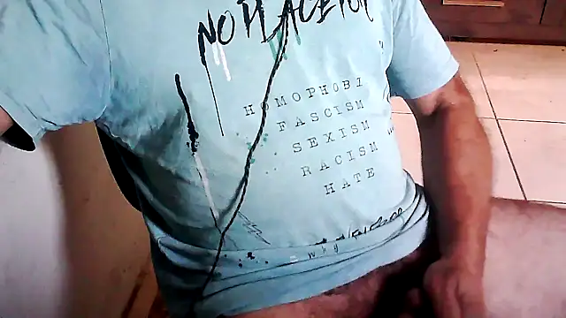 eduar570 online show from April 2026 10:46:01 AM