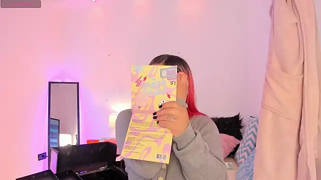 SophieRossi online show from November 2025 03:39:02 AM