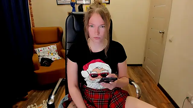  fiona Love online show from April 2026 08:04:01 PM