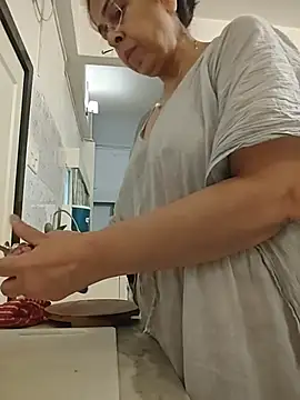 Susannemilf online show from March 2026 04:24:02 AM