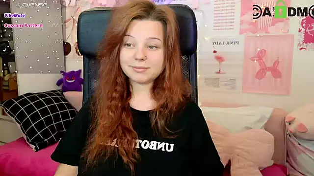 Snapshot of StellaMilla chatting on July 2026 01:45:01 AM StellaMilla online show from July 2026 01:45:01 AM