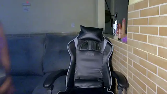 isa hotwifee online show from January 2025 01:28:01 PM