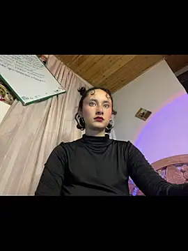 bellaa-w online show from April 2026 02:49:02 AM