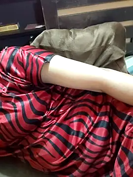 Diya 143 online show from April 2026 07:43:01 PM