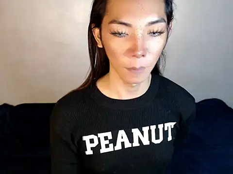 Snapshot of perly_169 chatting on February 2025 07:56:01 AM perly 169 online show from February 2025 07:56:01 AM