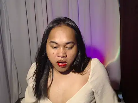 bettina love online show from July 2026 08:52:01 PM