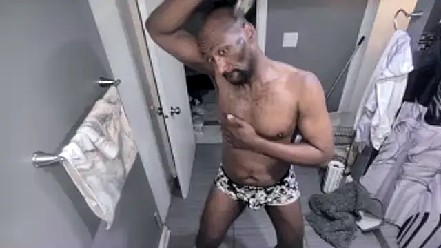 PartyAnimalfreak online show from June 2026 03:07:02 AM
