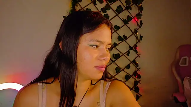 -Camila  online show from March 2026 04:11:02 PM