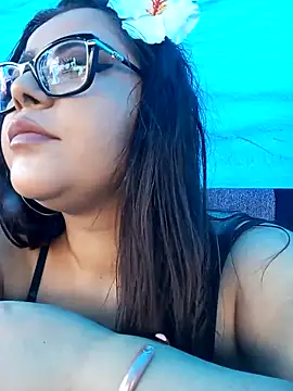 AriaRussell online show from October 2025 02:07:01 PM