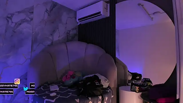 Katemoss70 online show from March 2026 12:31:02 PM