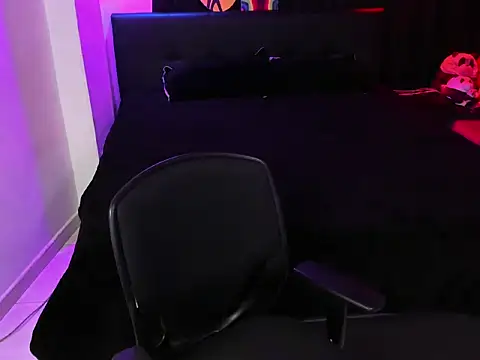 lia minami online show from April 2026 03:23:02 AM