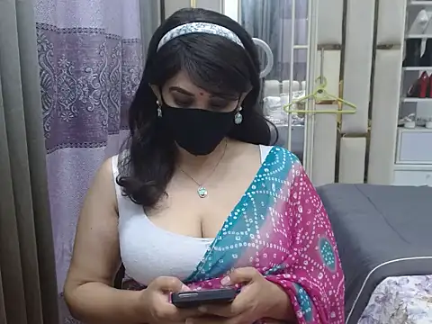 Lovelywife786 online show from July 2026 06:00:02 AM