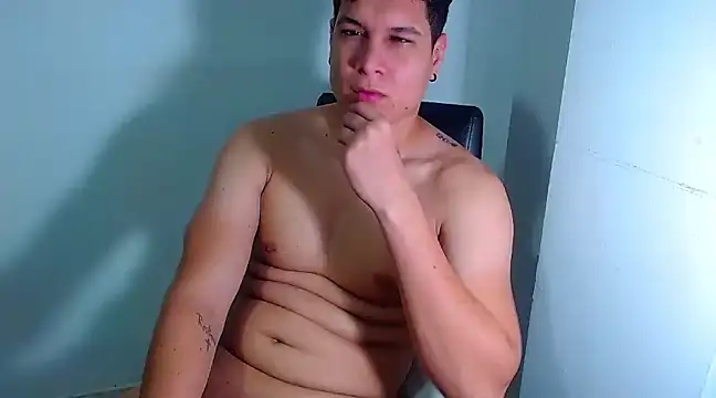 PhoenixGnz online show from March 2025 02:04:02 AM