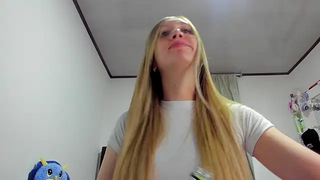 horny  molly  online show from May 2026 04:52:01 AM