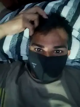 Sinewsex pussylove online show from March 2025 03:53:02 AM