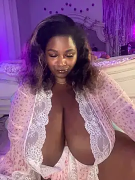 BigFineSelena online show from March 2026 10:37:01 AM