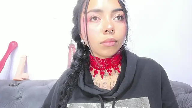 miss soffi  online show from April 2026 05:30:01 PM