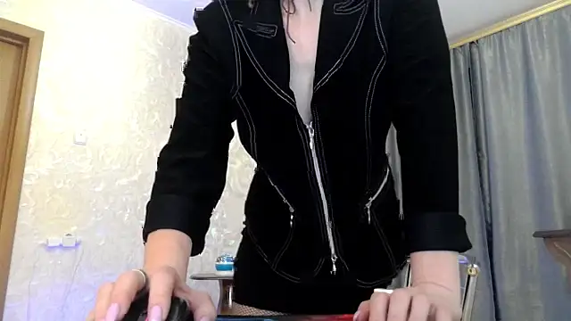 elenaza online show from October 2025 08:05:02 PM