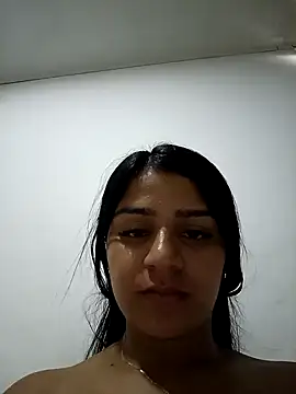AnnRosse18 online show from December 2024 06:49:02 PM