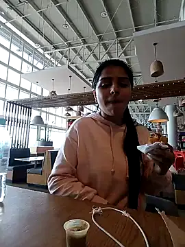 AnnRosse18 online show from January 2025 04:11:02 PM