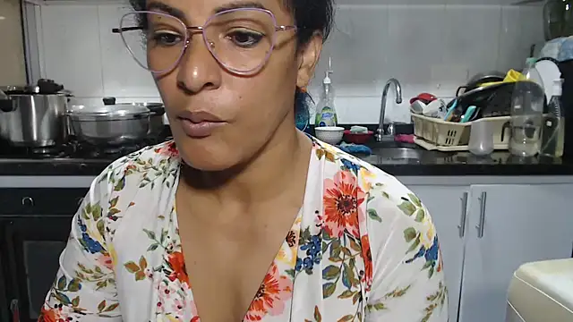 kateleyagrey online show from February 2026 07:17:02 PM