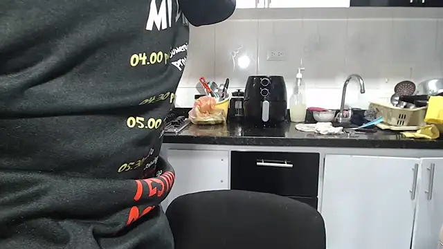 kateleyagrey online show from March 2026 03:07:01 PM