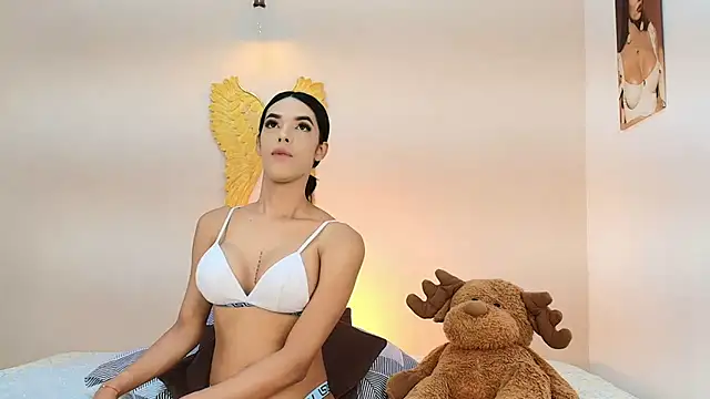 salome Collins 1 online show from March 2026 11:43:02 PM