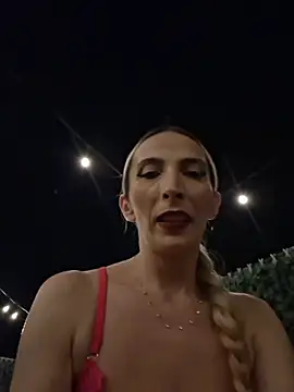 AlexaBarnes online show from July 2026 07:18:02 PM