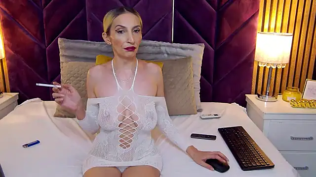 AlexaBarnes online show from July 2026 07:09:01 PM