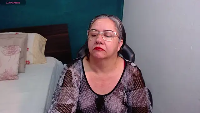 scaelettdubois online show from March 2026 03:34:01 AM