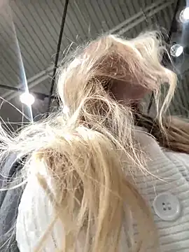 MariaTull online show from April 2026 09:42:02 AM