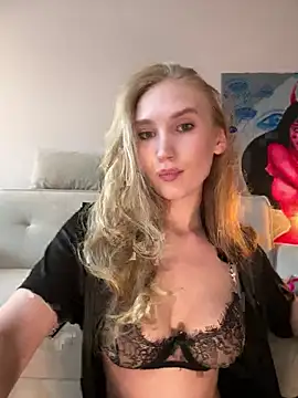 MariaTull online show from June 2026 03:23:01 PM