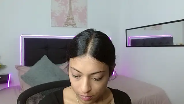 vaness weet online show from March 2026 03:08:02 PM