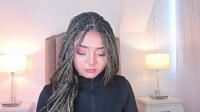 Emma Torres   online show from February 2026 12:24:01 PM