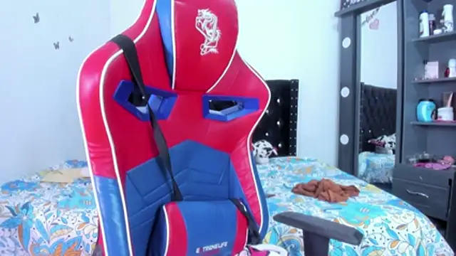 BellaKarla online show from July 2026 12:09:01 PM