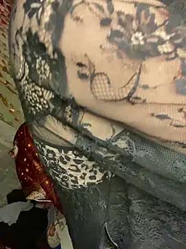 Var Kiss online show from March 2026 02:34:01 PM