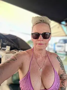 Snapshot of German_Milf chatting on June 2026 09:34:02 AM German Milf online show from June 2026 09:34:02 AM