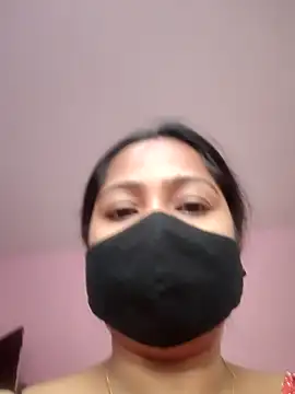 Shristiprakash0 online show from March 2026 03:32:02 AM