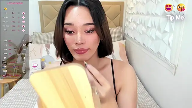 TsHeartXxx online show from April 2026 07:51:02 PM